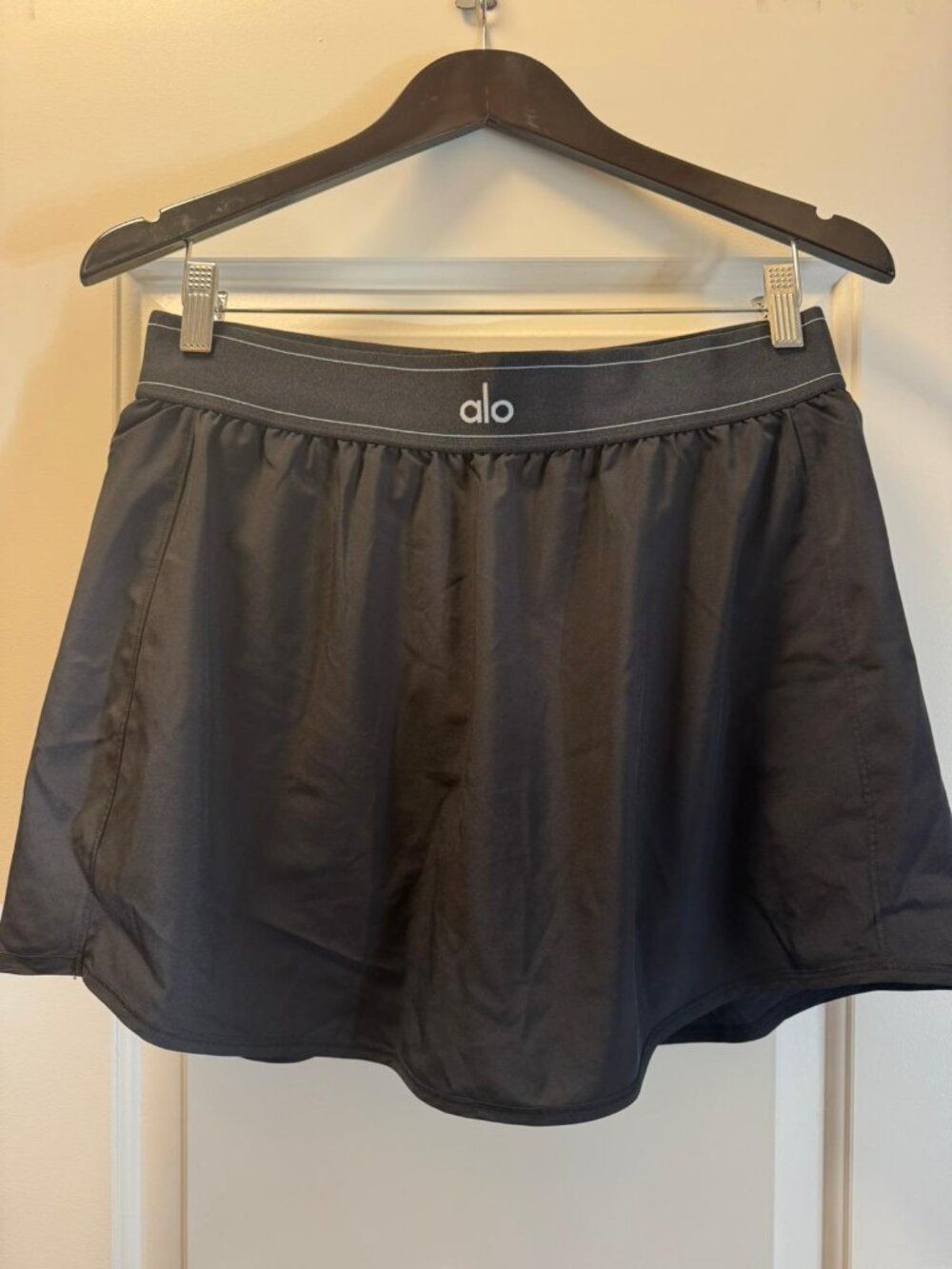 Alo Yoga Match Point Tennis Skirt - Size Large - Black